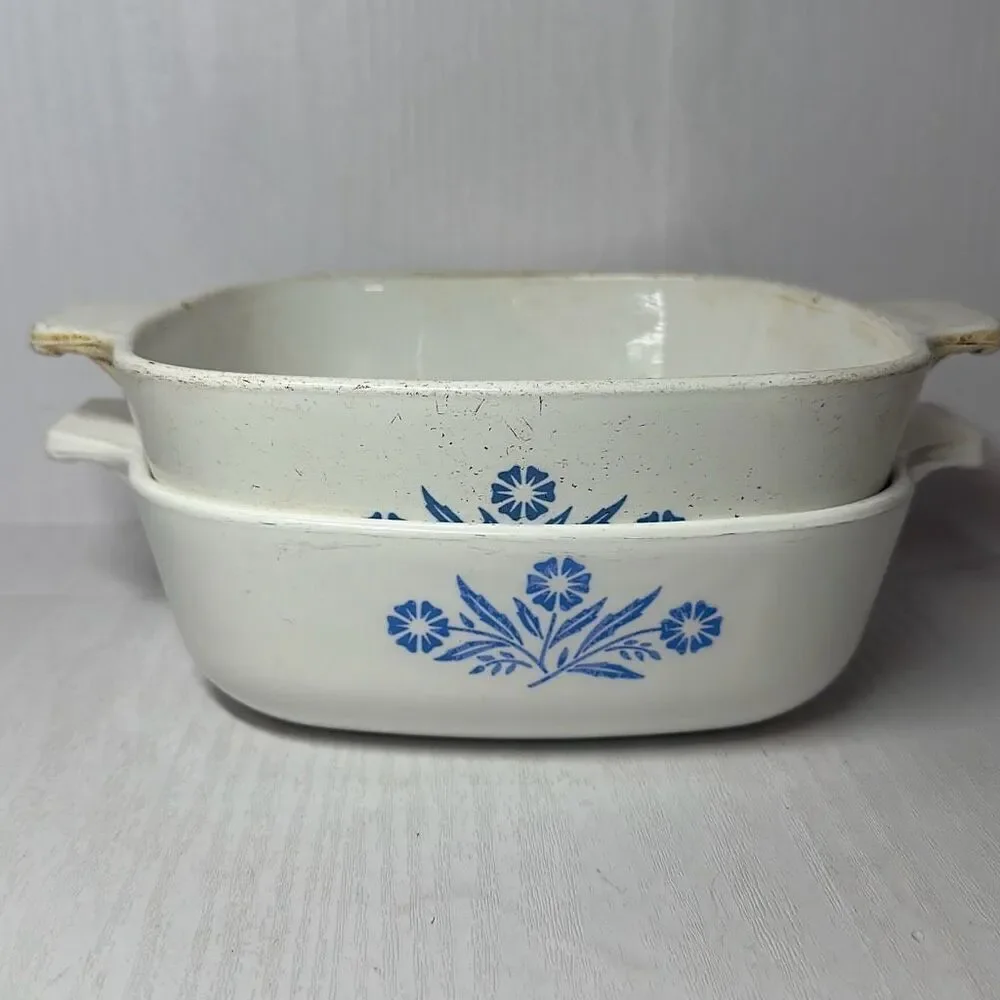 Corning Ware Blue Cornflower 1 Quart Casserole‎ Dish and 1 1/2 QT P-11/2-B